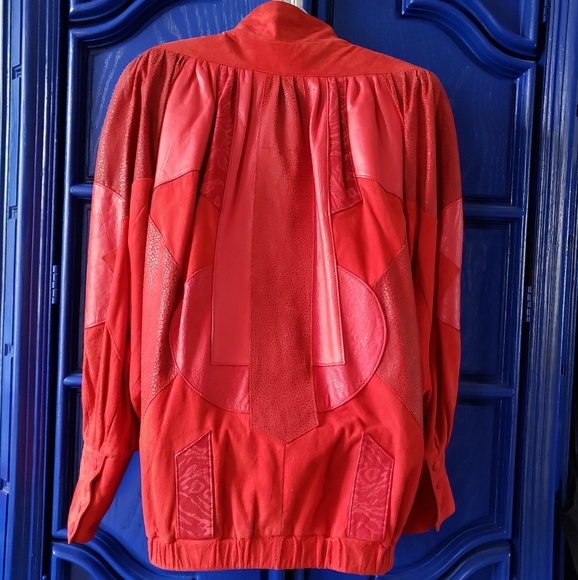80s Vintage Red Patchwork Leather Jacket - Picture 4 of 16